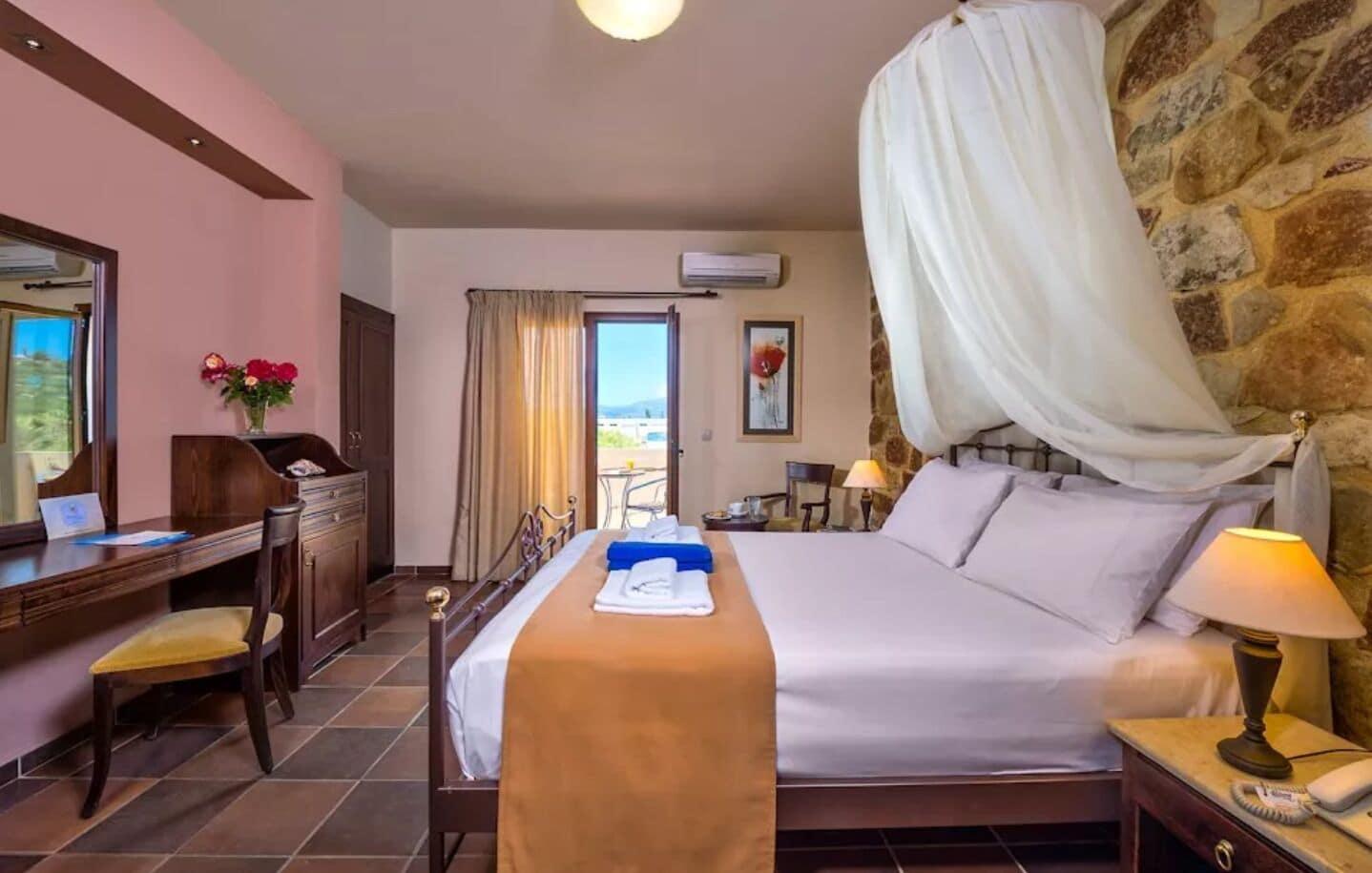 Mistral Hotel - Singles Only Maleme Esterno foto