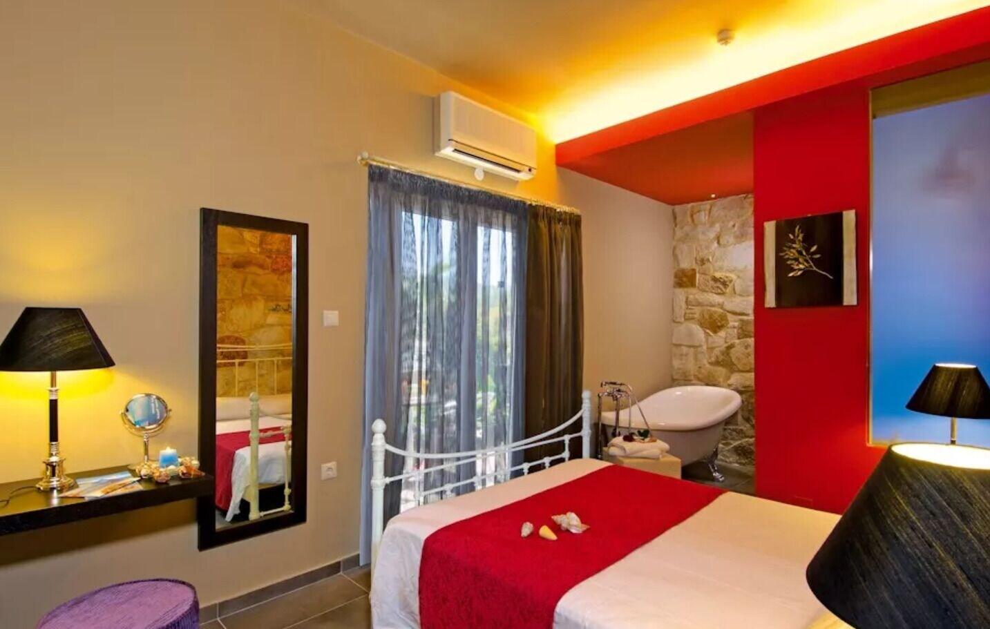 Mistral Hotel - Singles Only Maleme Esterno foto