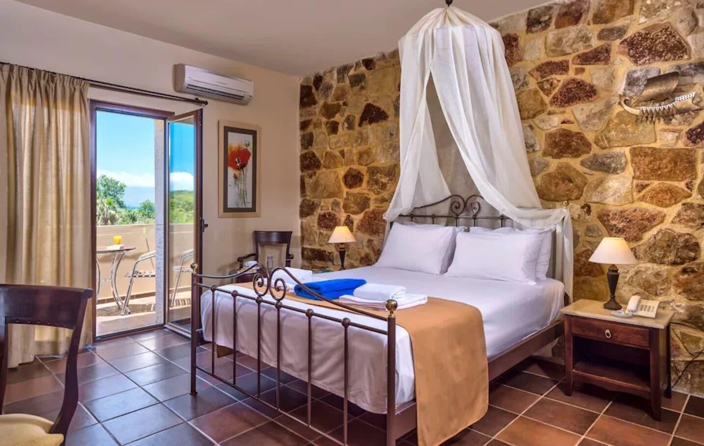 Mistral Hotel - Singles Only Maleme Esterno foto
