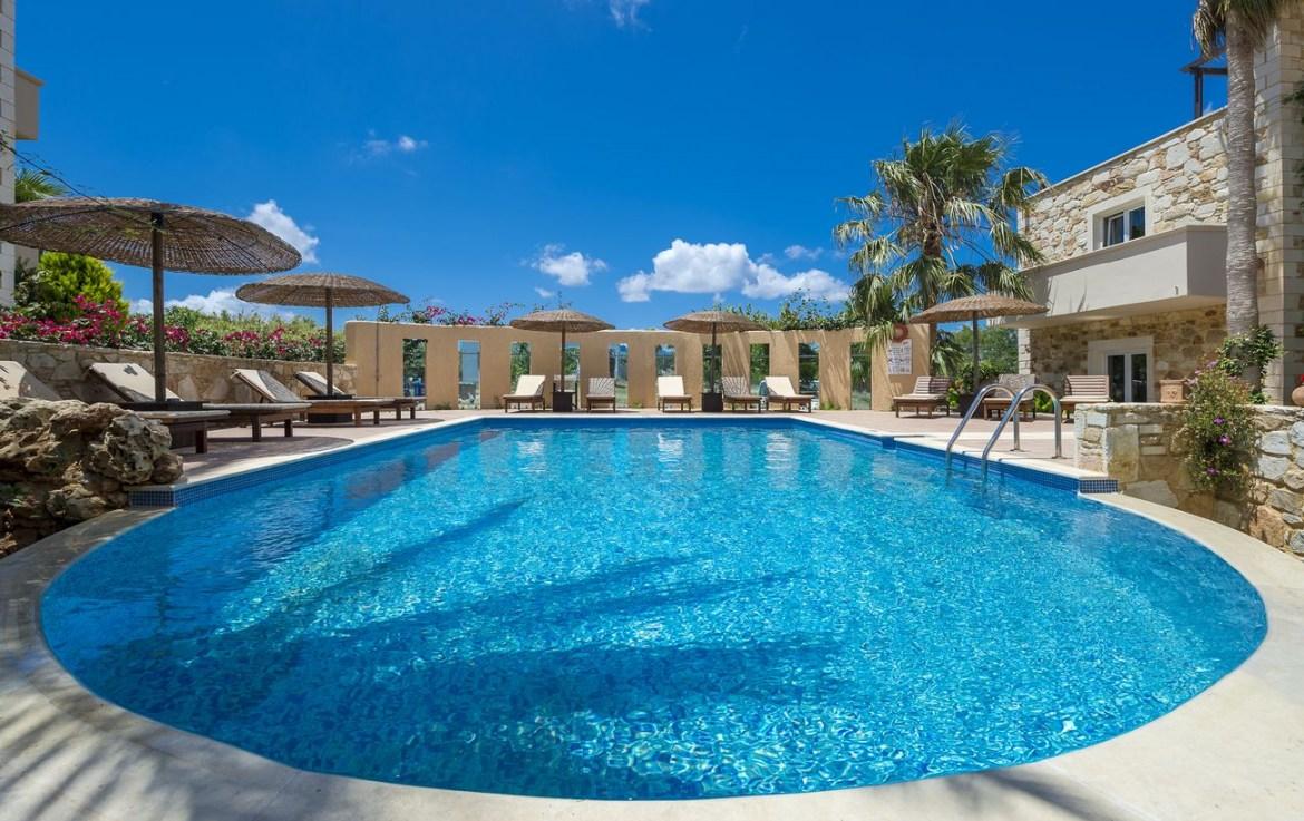 Mistral Hotel - Singles Only Maleme Esterno foto