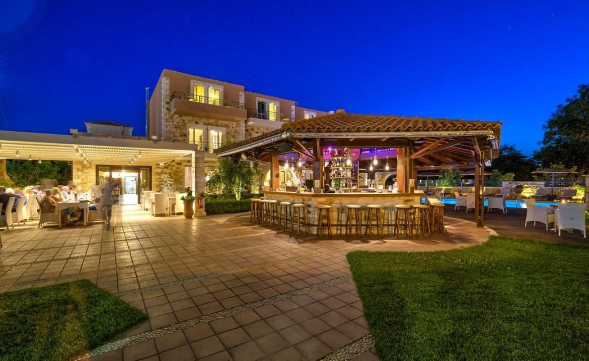 Mistral Hotel - Singles Only Maleme Esterno foto