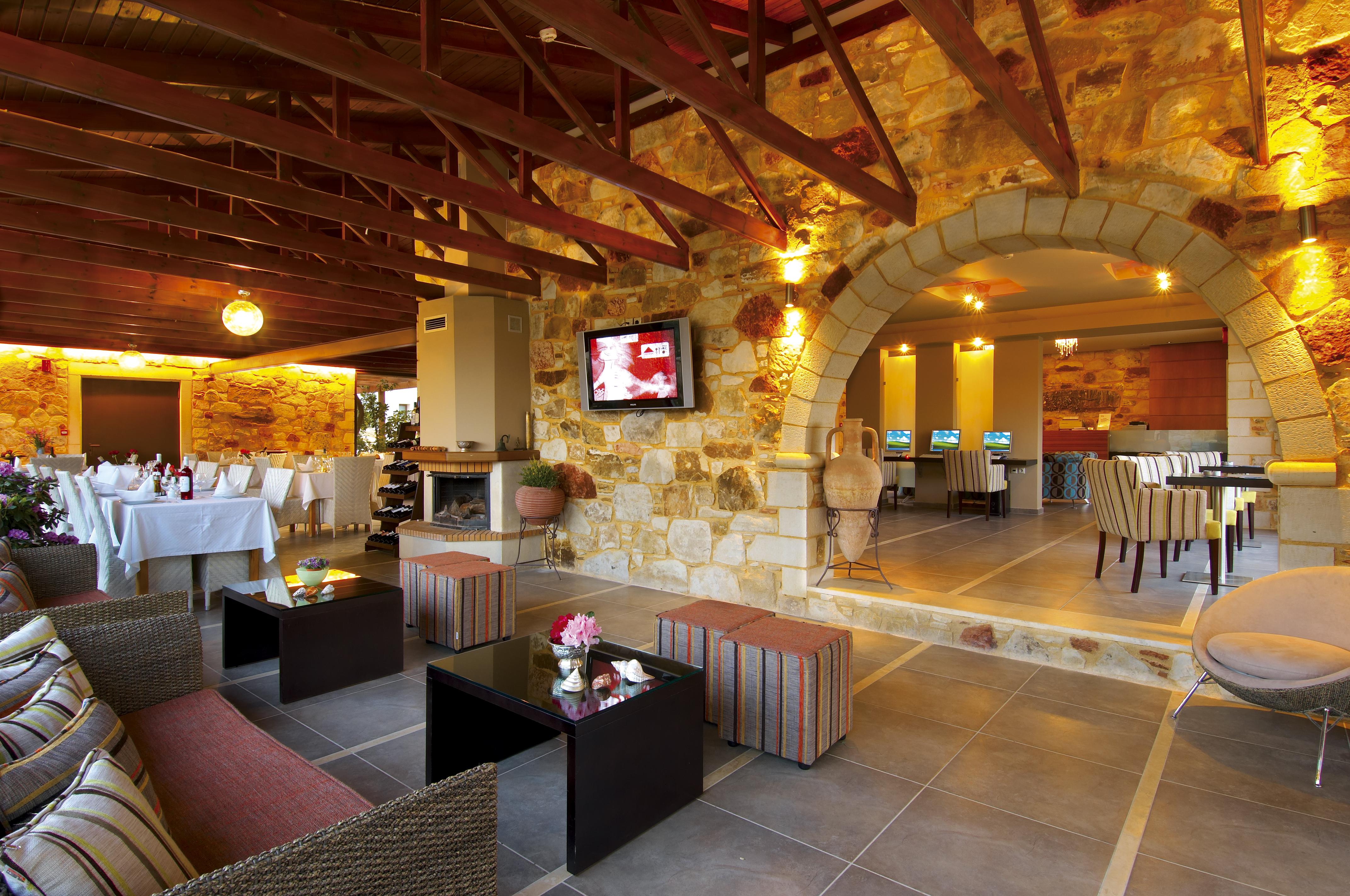Mistral Hotel - Singles Only Maleme Esterno foto